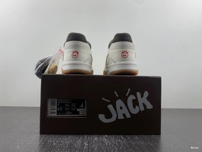 Bmlin X CHECK JORDAN SCOTT FZ8117-100 CUT TRAVIS THE 0713
